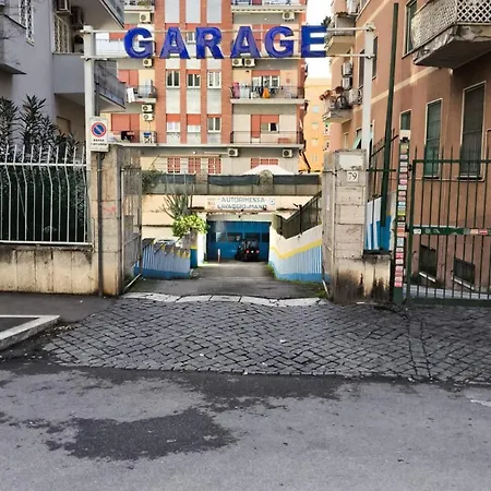 Stanza Alpigneto Pensión 4*