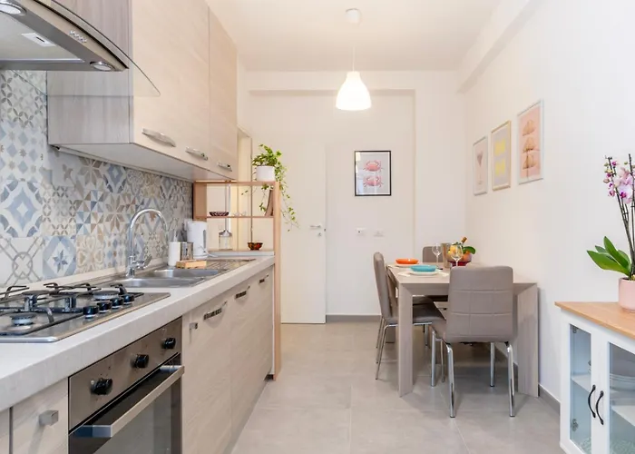 Stanza Alpigneto بيت ضيافة روما